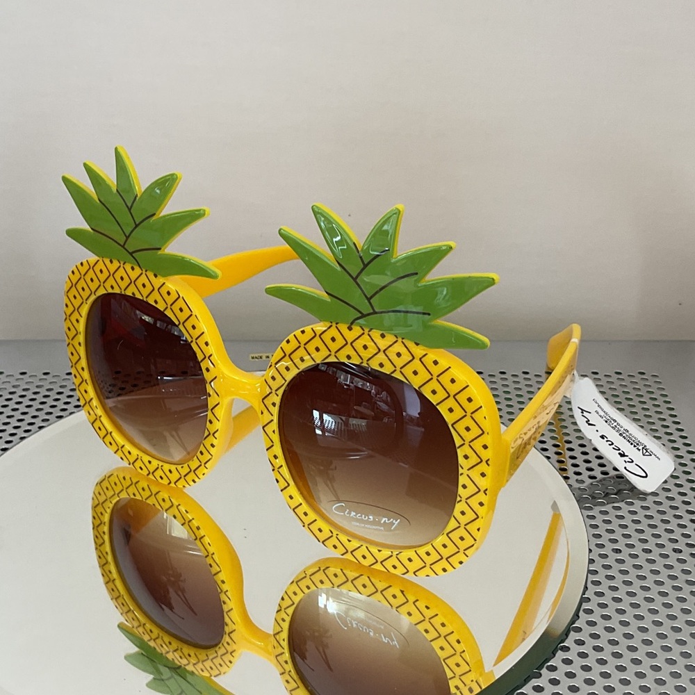 Pineapple-Themed Yellow Sunglasses
